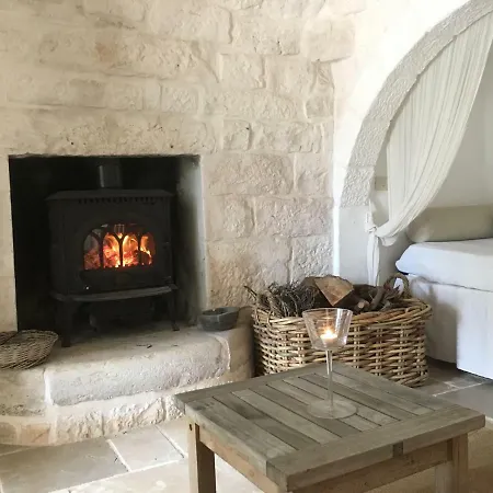 Trulli 4* Чистернино